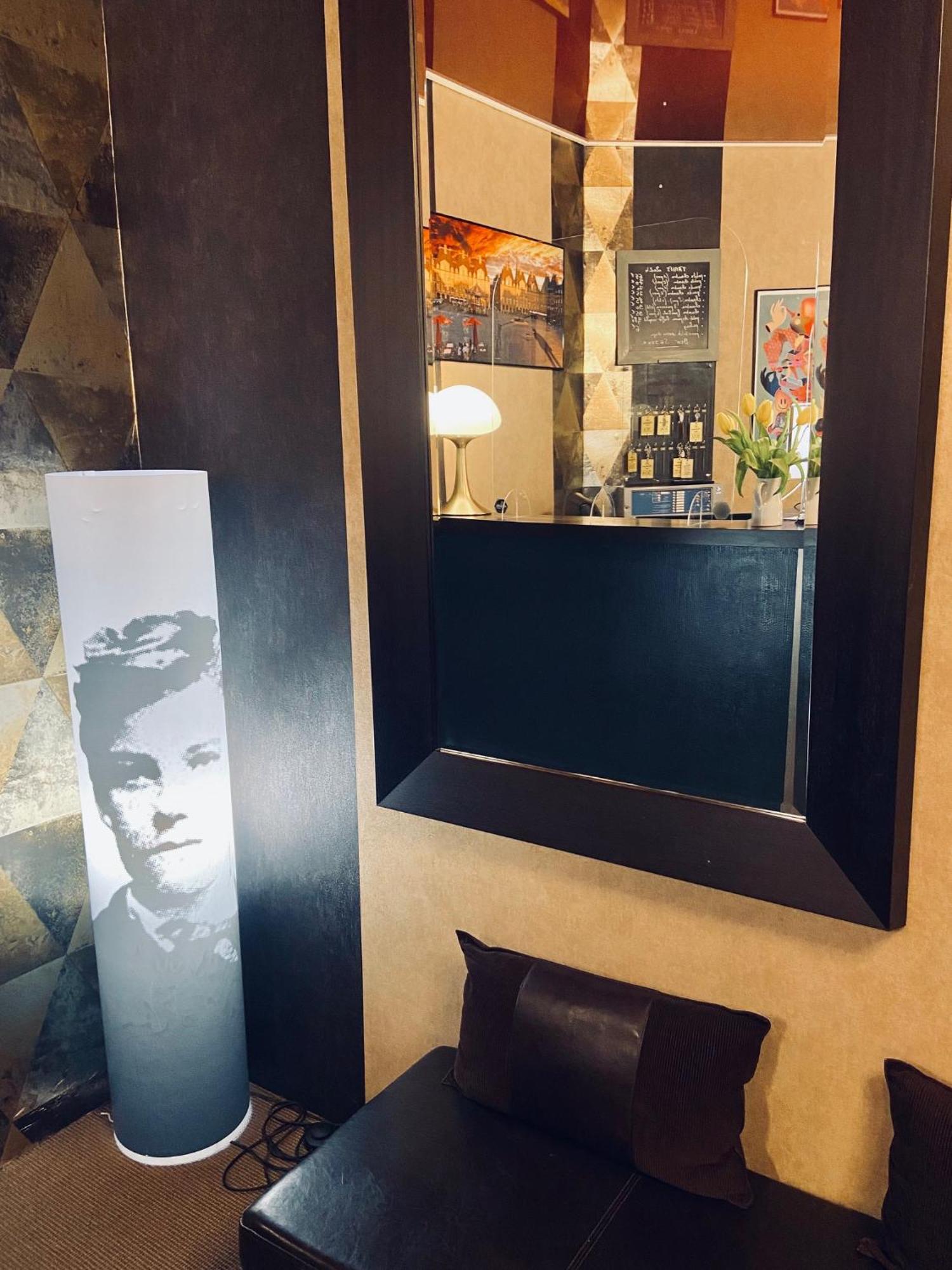 Hotel Le Pelican Charleville-Mezieres Bagian luar foto